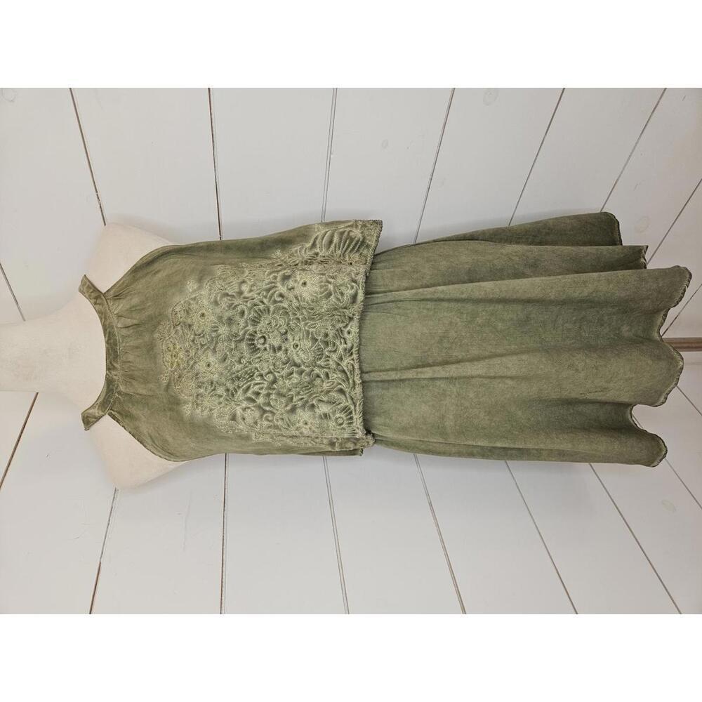 Andree` by Unit medium green embroidered layered mini dress